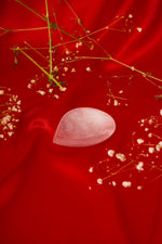 Load image into Gallery viewer, Natural Rose Quartz Diya

