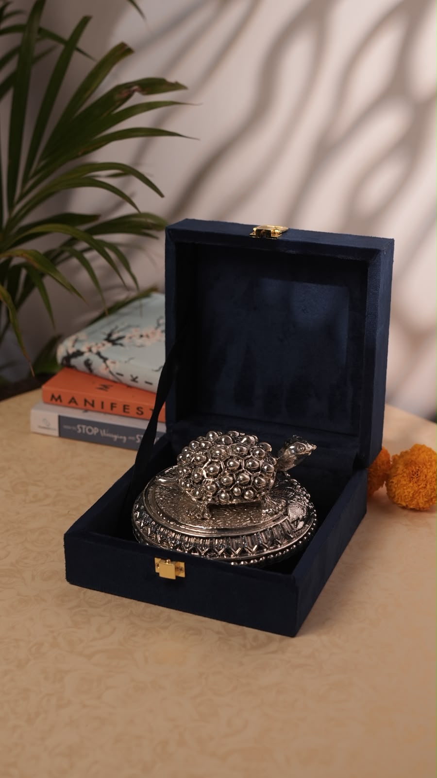999 Pure Silver Tortoise with Elegant Silver Base