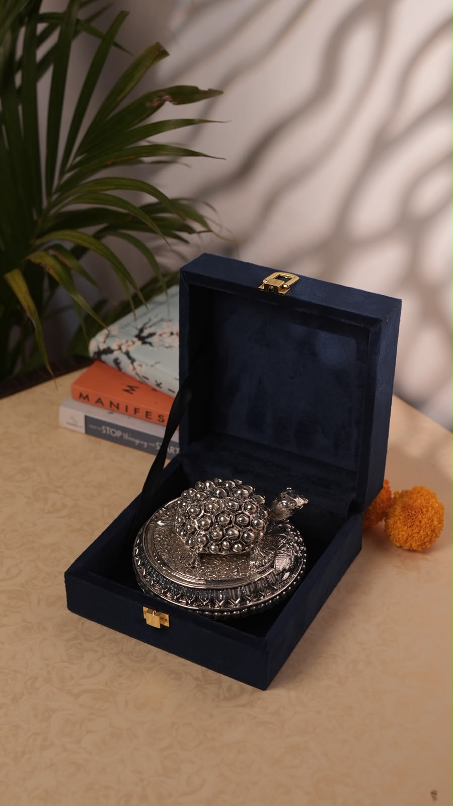 999 Pure Silver Tortoise with Elegant Silver Base