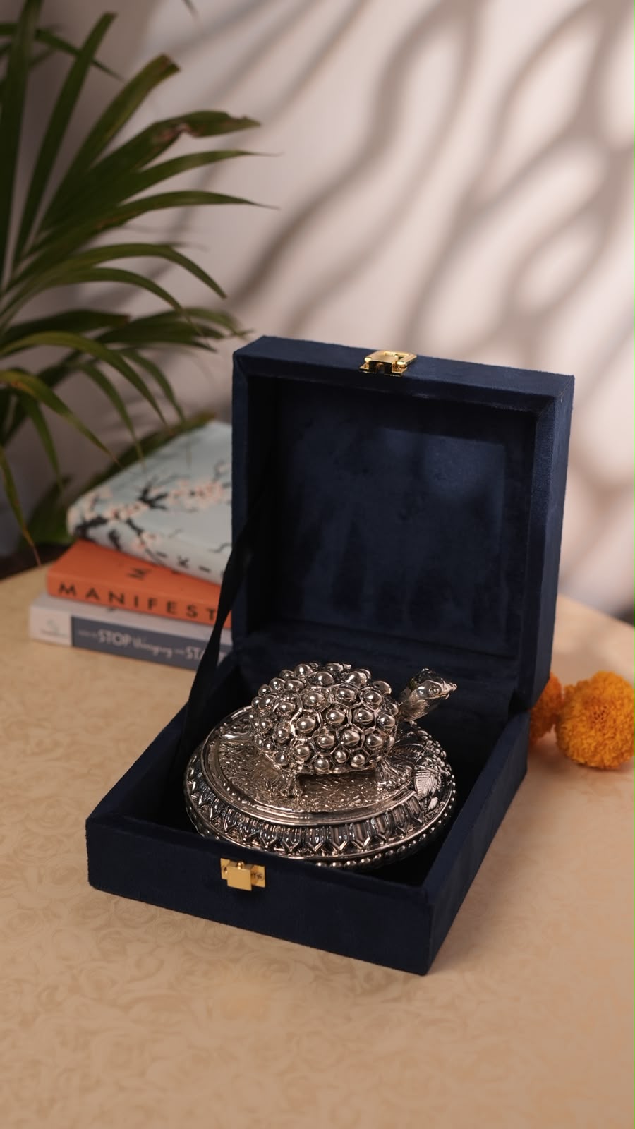 999 Pure Silver Tortoise with Elegant Silver Base